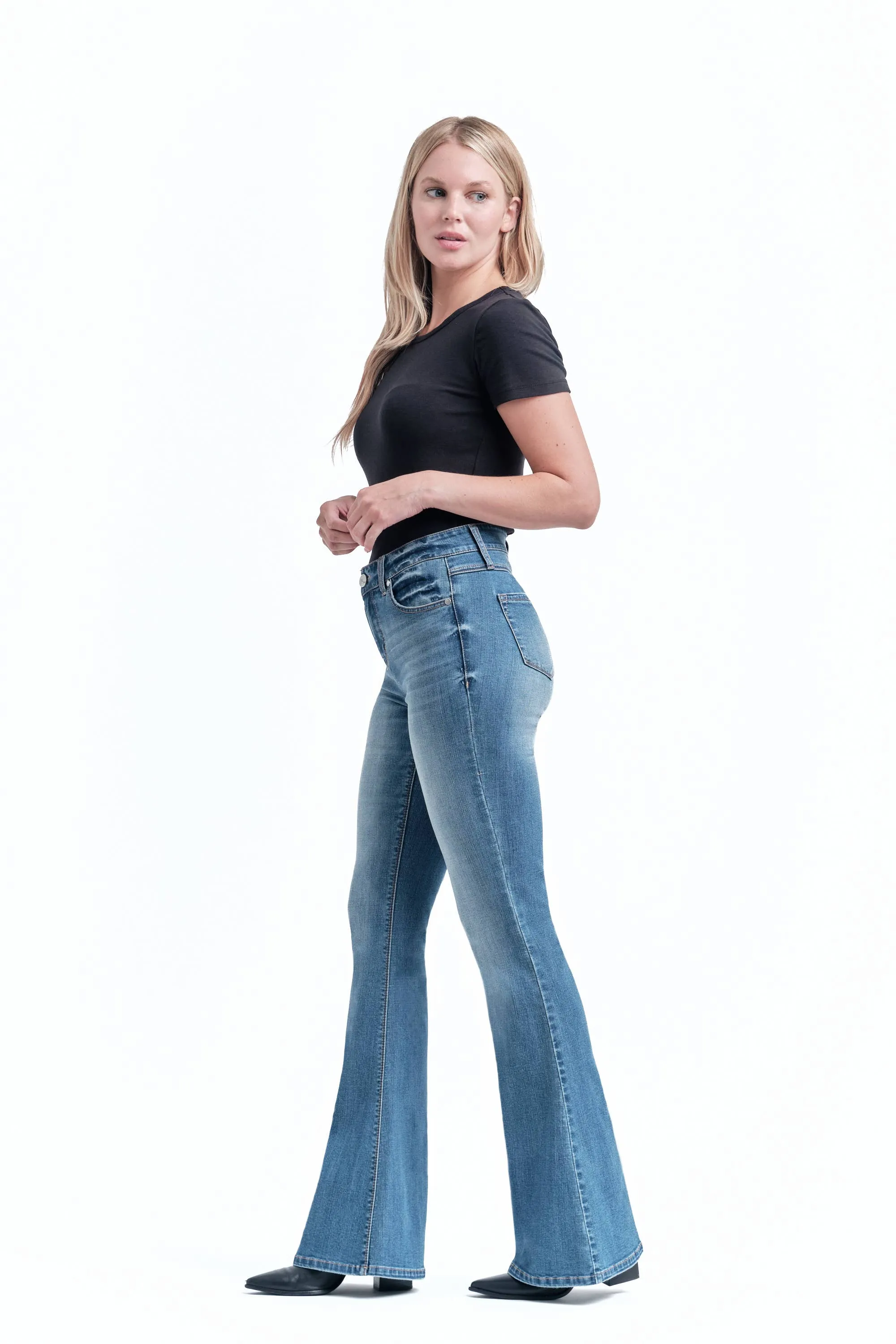 34” Mid-Rise Flare Jean in Jayden