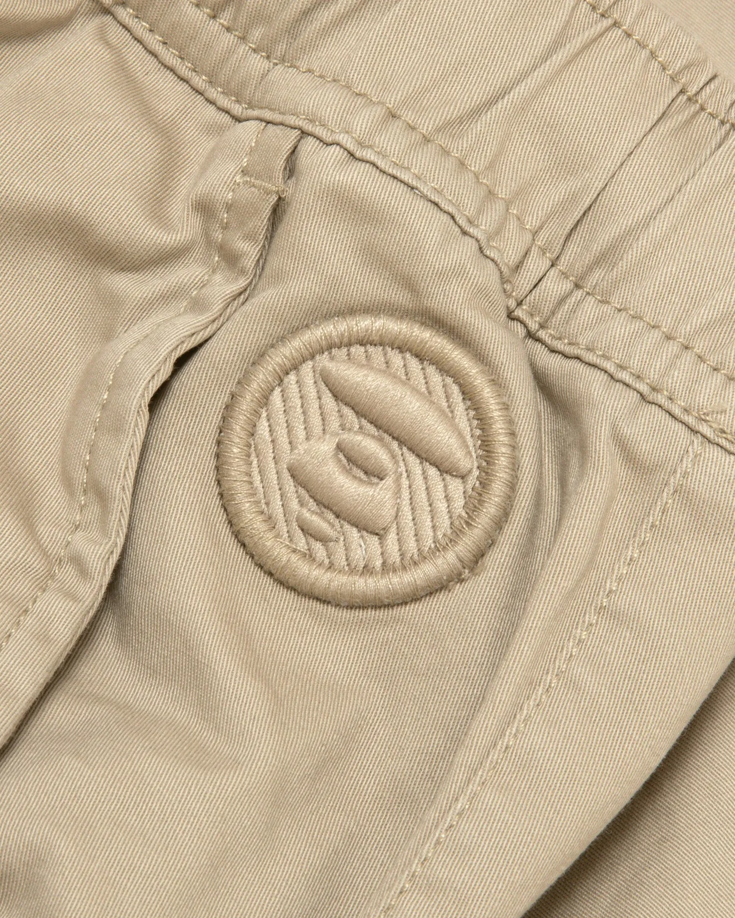 AAPENOW moonface logo tapered jogger pants