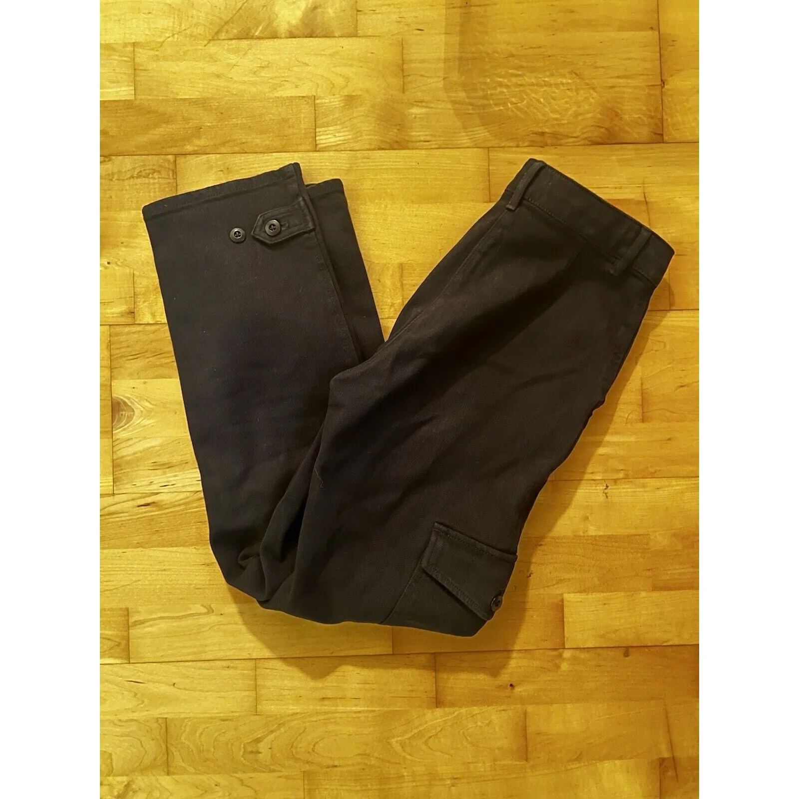 Aritzia Wilfred Free Women's Black Modern Cargo Pants – Size 4
