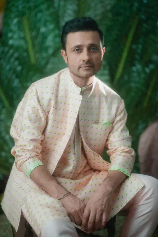 Barfi Pink Wallflower Bandi & Kurta Set