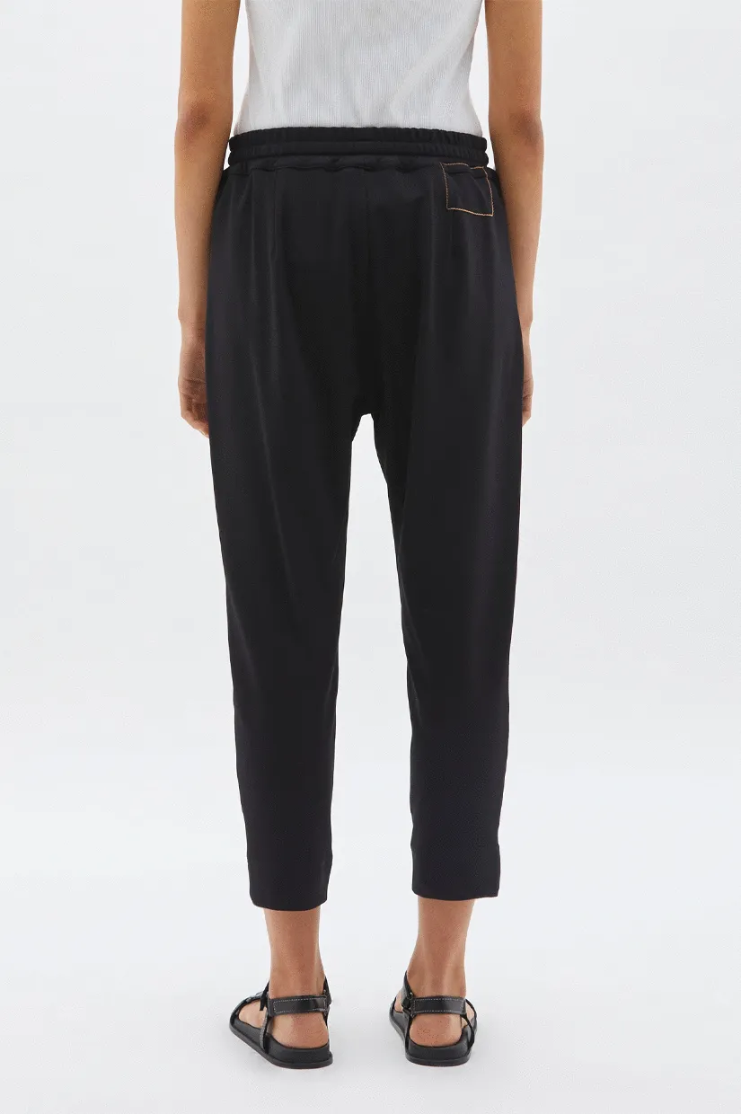 Bassike Stretch Twill Tapered Pant - Black