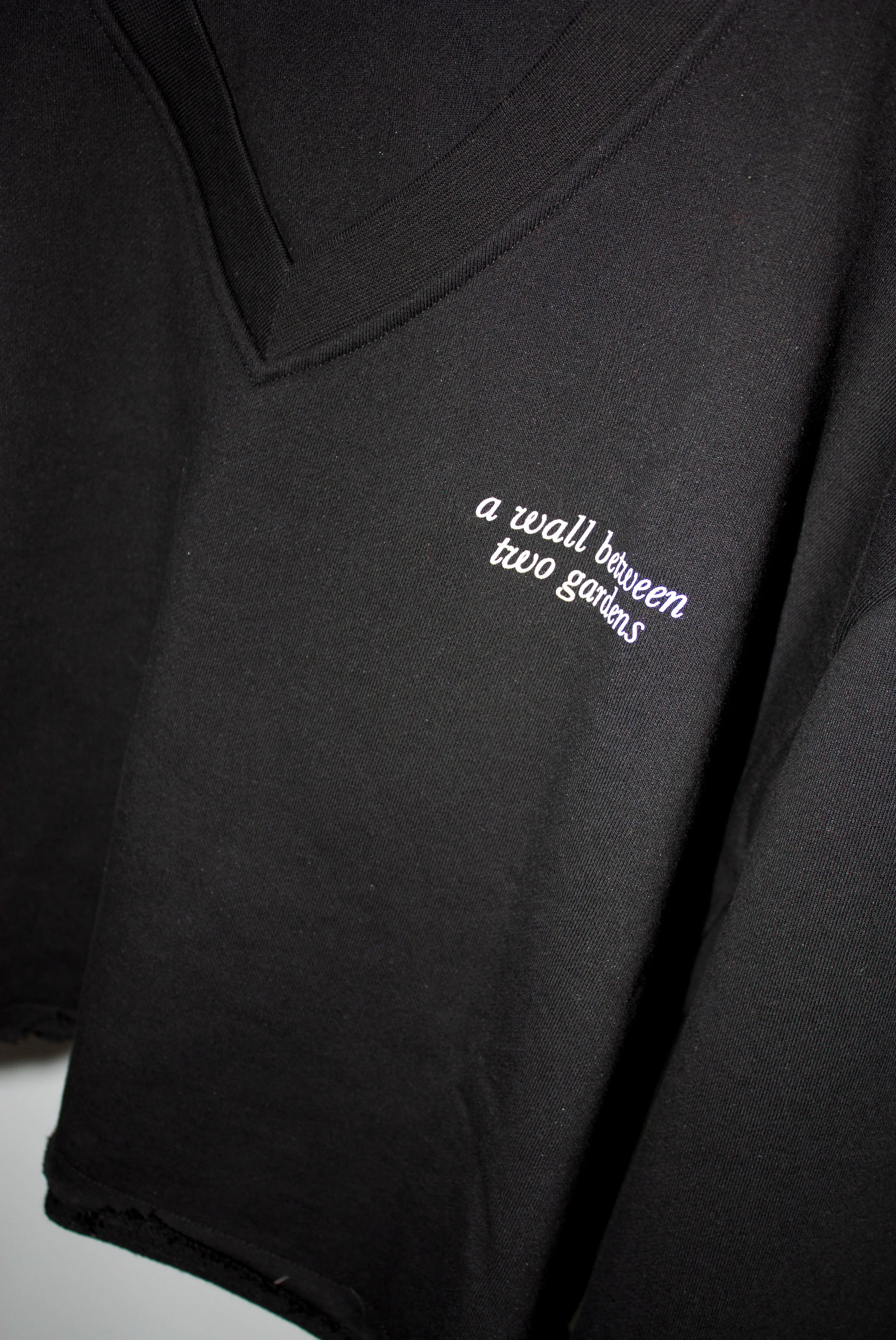 Beetle Sweatshirt in Black