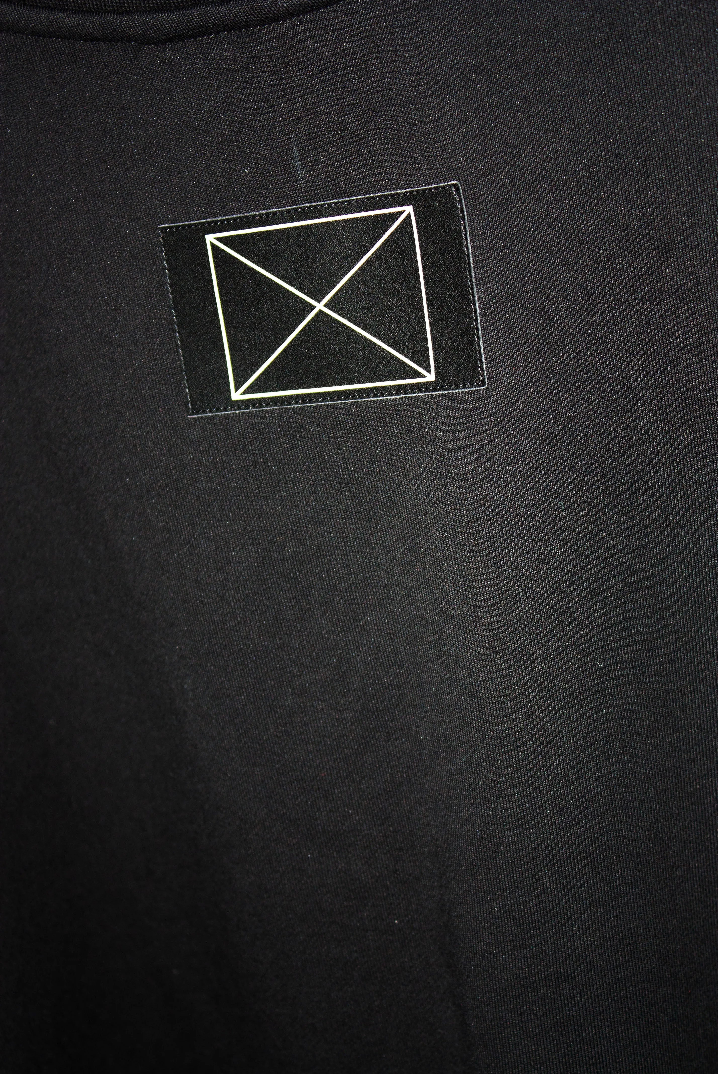 Beetle Sweatshirt in Black
