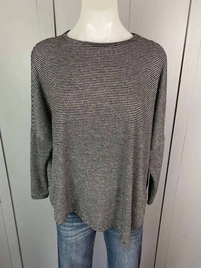 Black & White Seed Tops, XXS