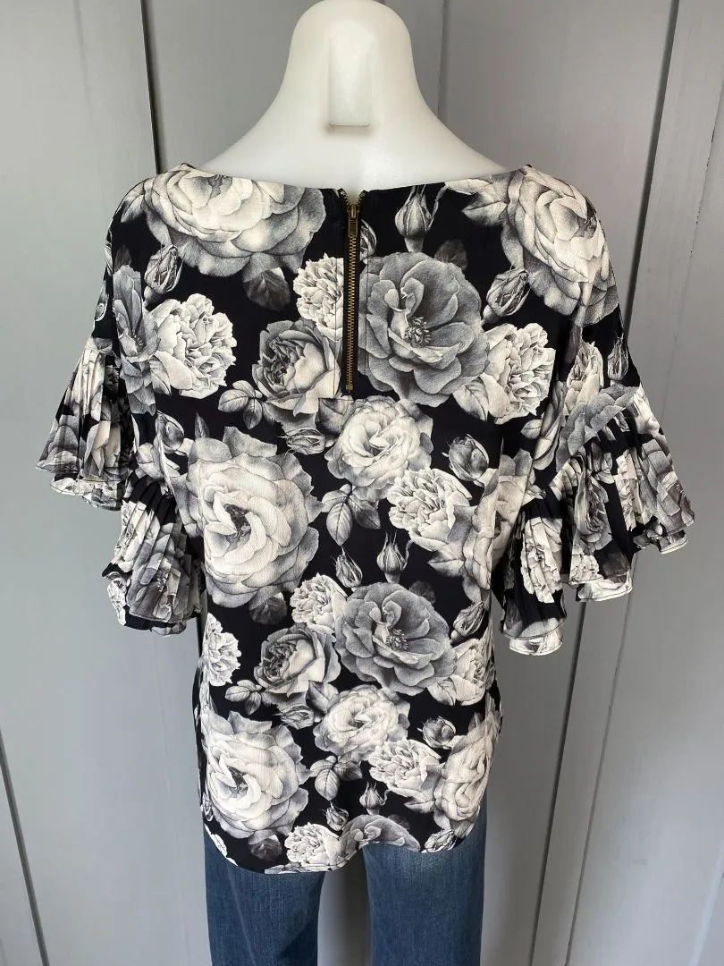 Black floral Annah Stretton Tops, S