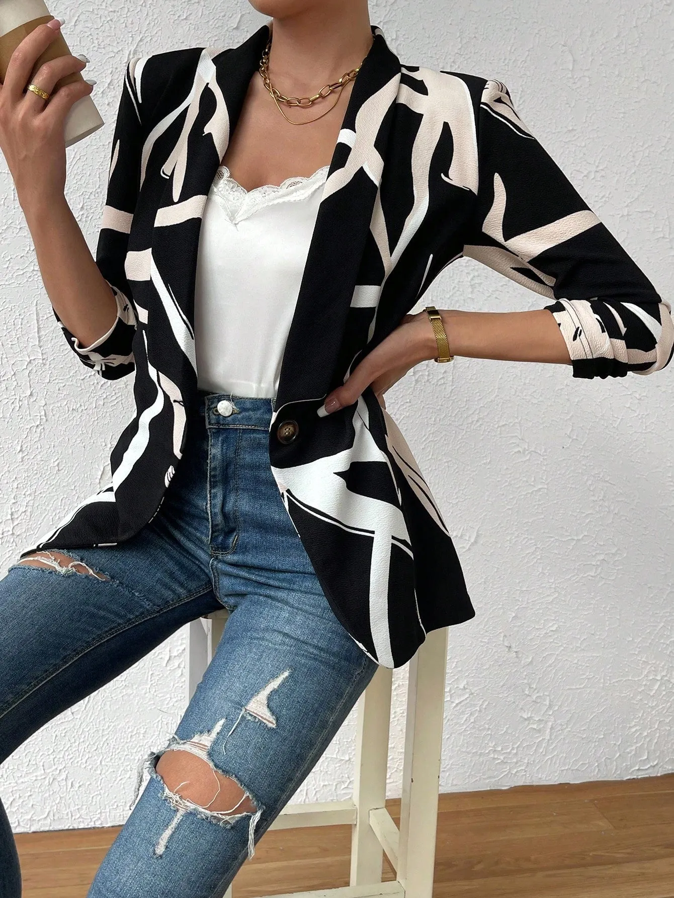Blazer Esmoquin con Estampado de Dibujo - Cherry Vibes CR