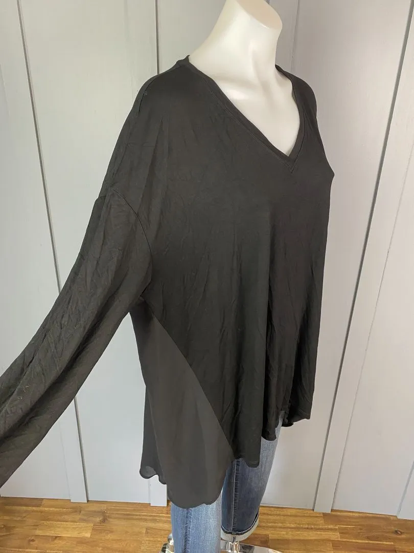 BNWT Black Shine On Tops, 16