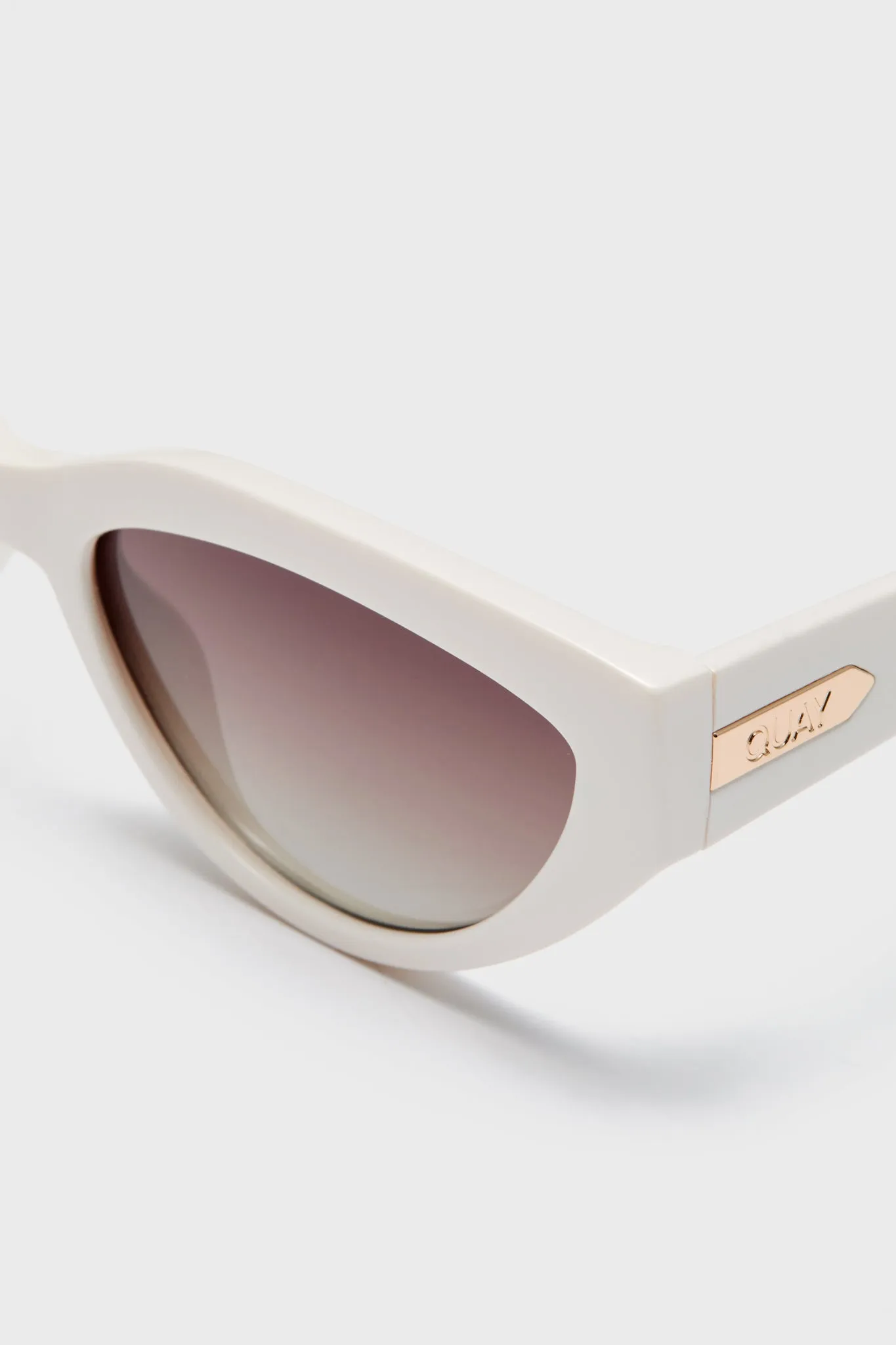 Bone Narrow Down Sunglasses