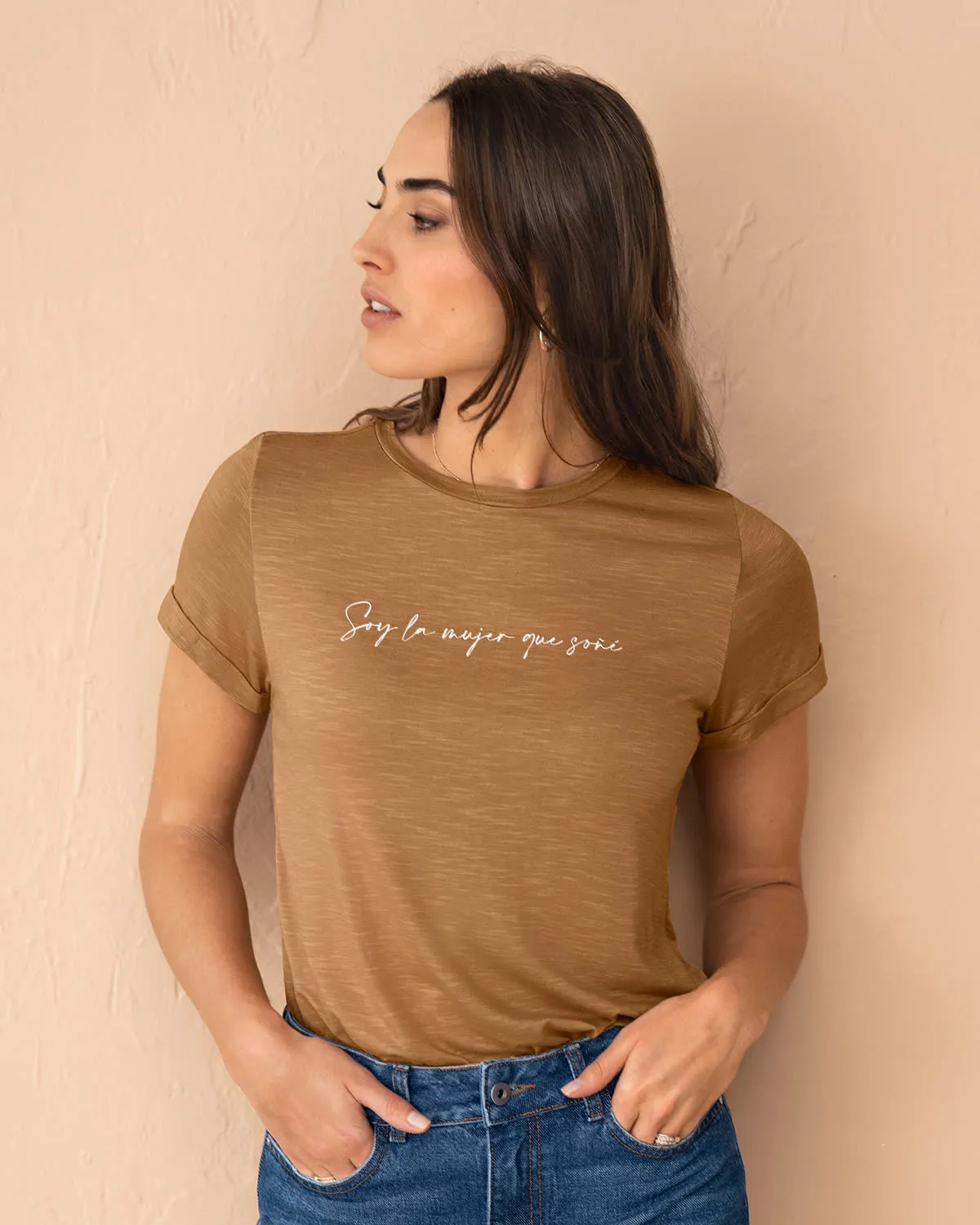 Camiseta manga corta con estampado localizado en el frente