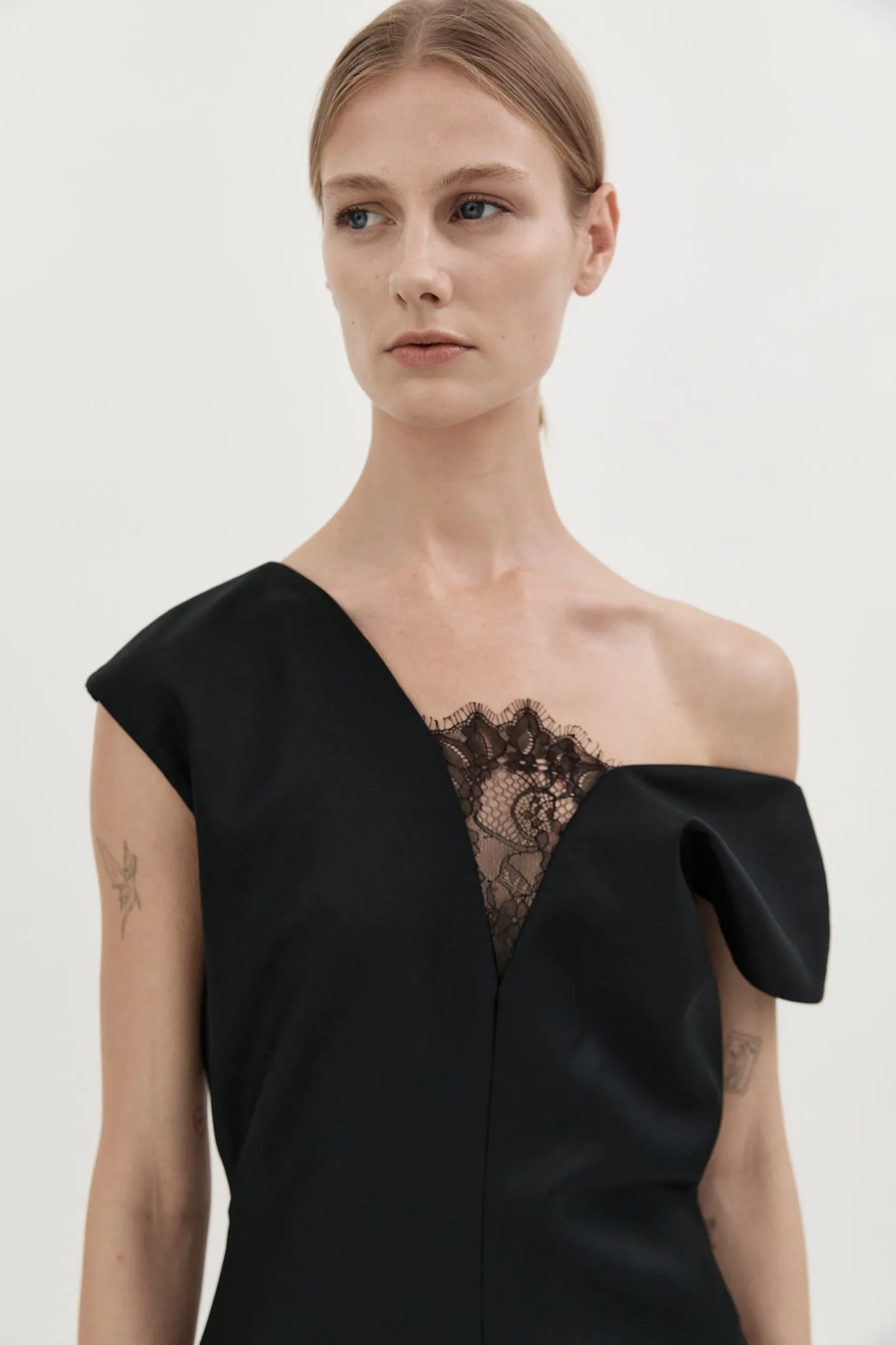 CECILIA LACE DRESS - BLACK WOOL