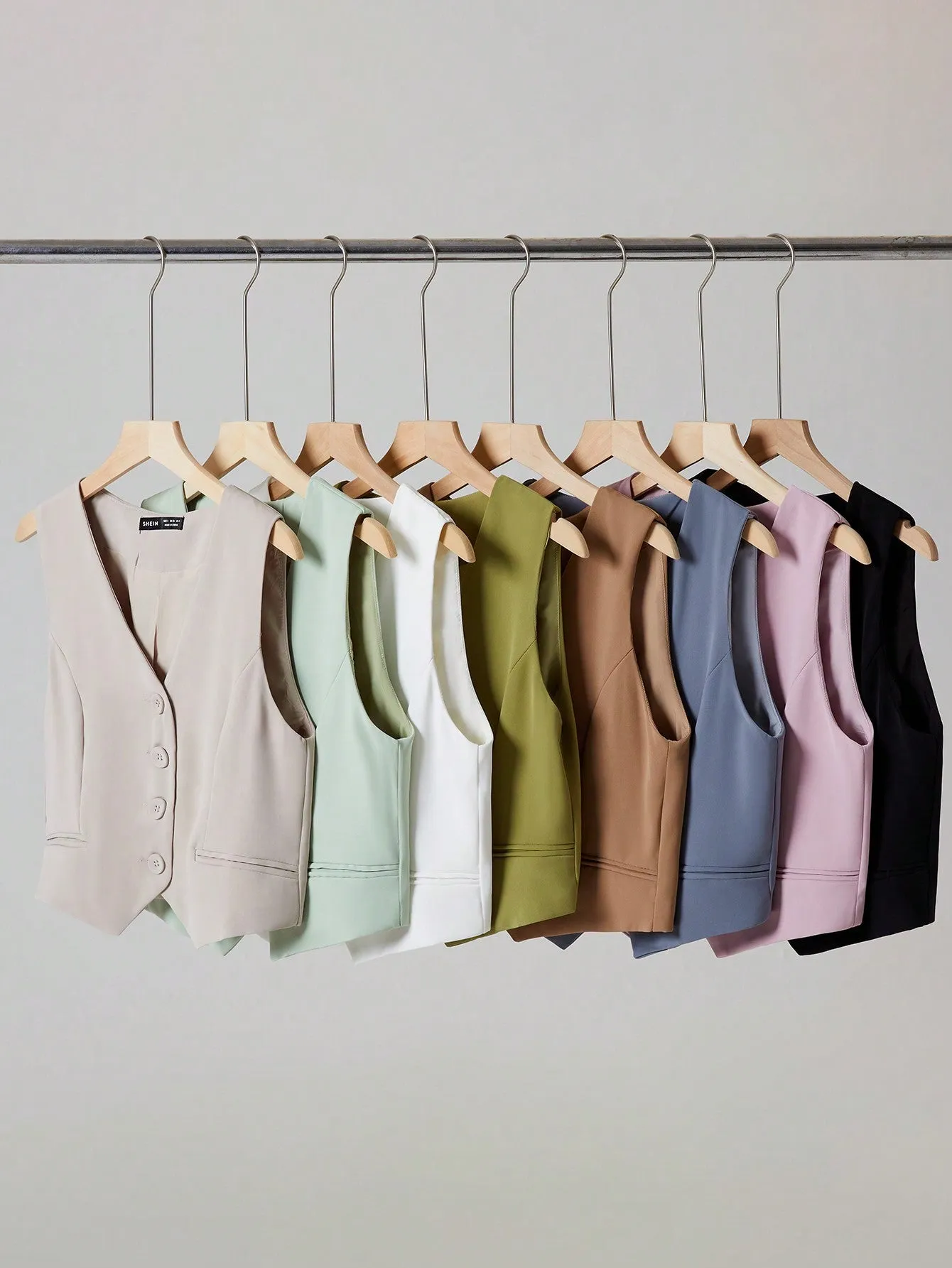 Chaleco unicolor BizChic para tu look de trabajo