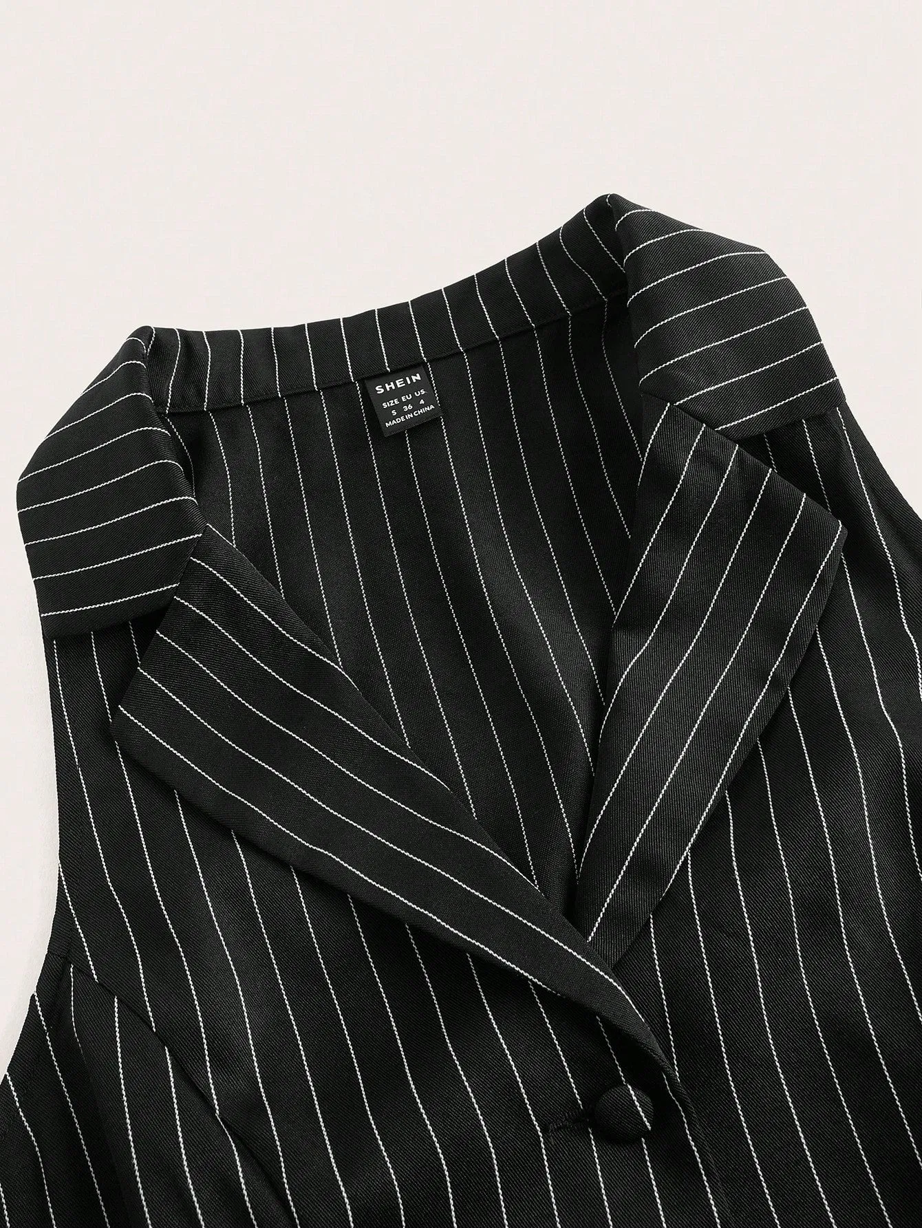 Cherry Vibes: Blazer Chaleco Rayas para Mujer en