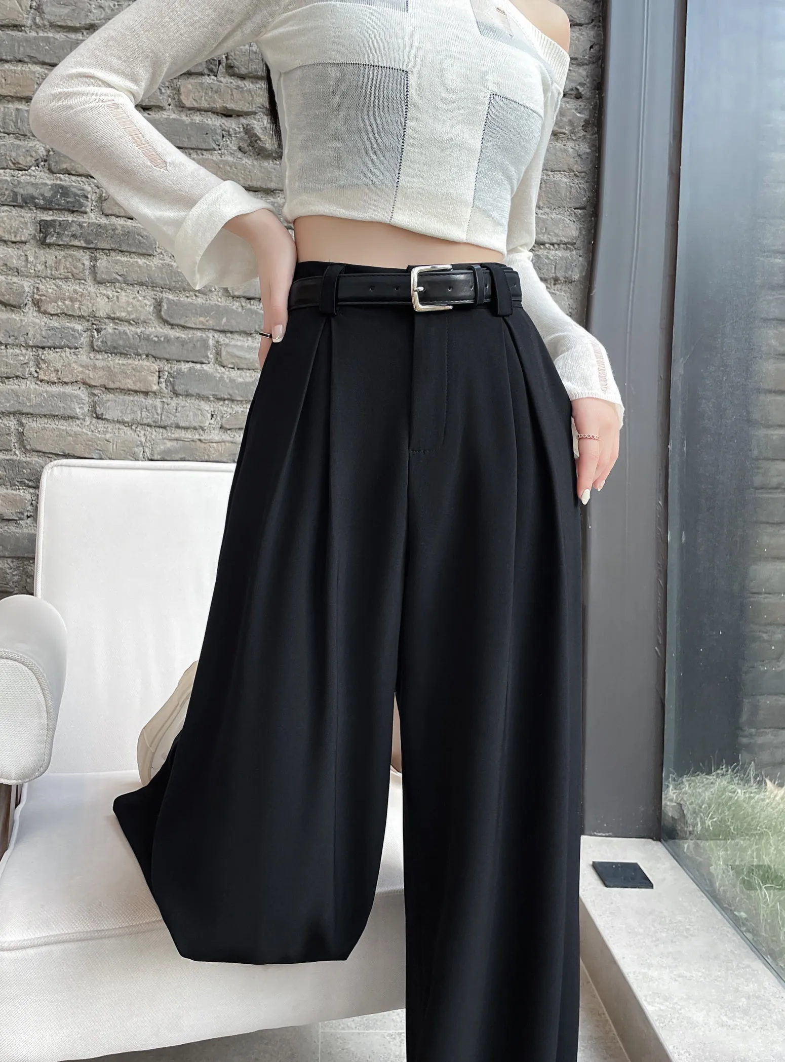 Chic and Breathable Wide Leg Trousers for Women's Casual Look