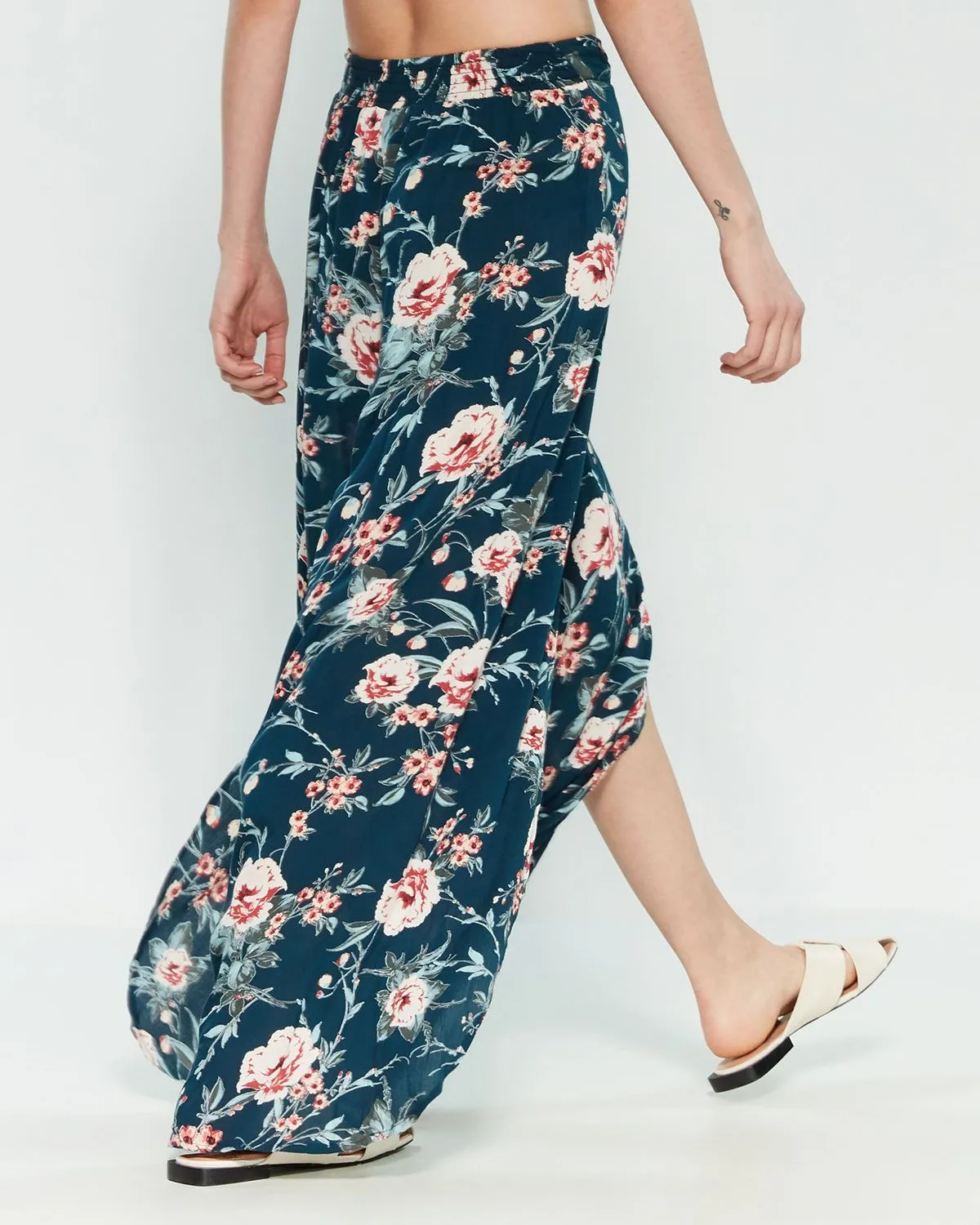 Diem Walkthrough Pants