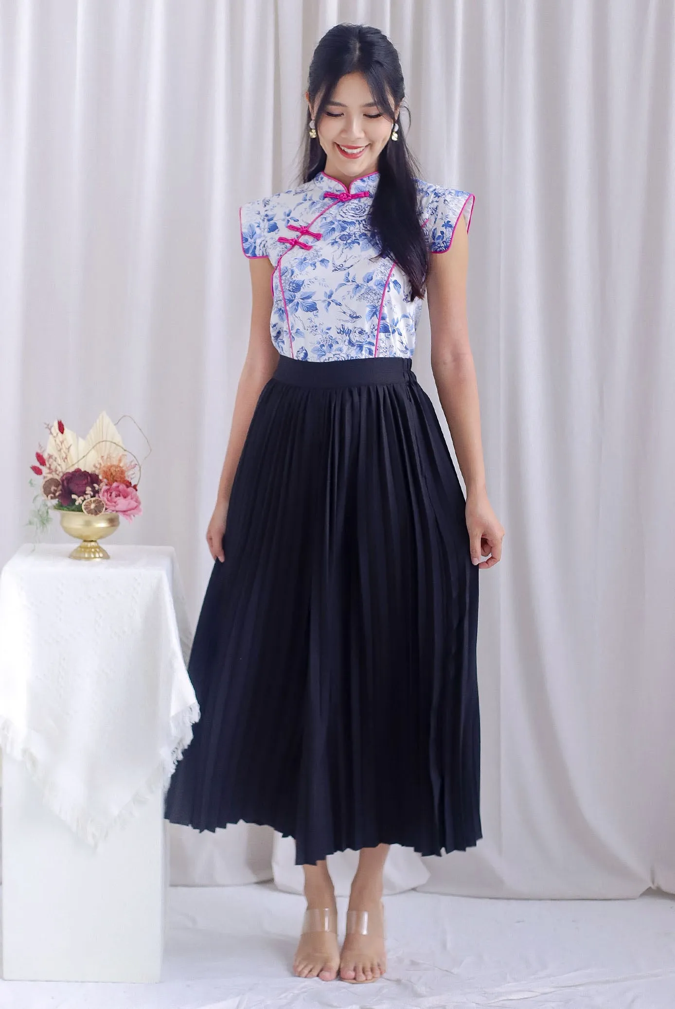 Fate Porcelain Oriental Cheong Sam Top In Blue