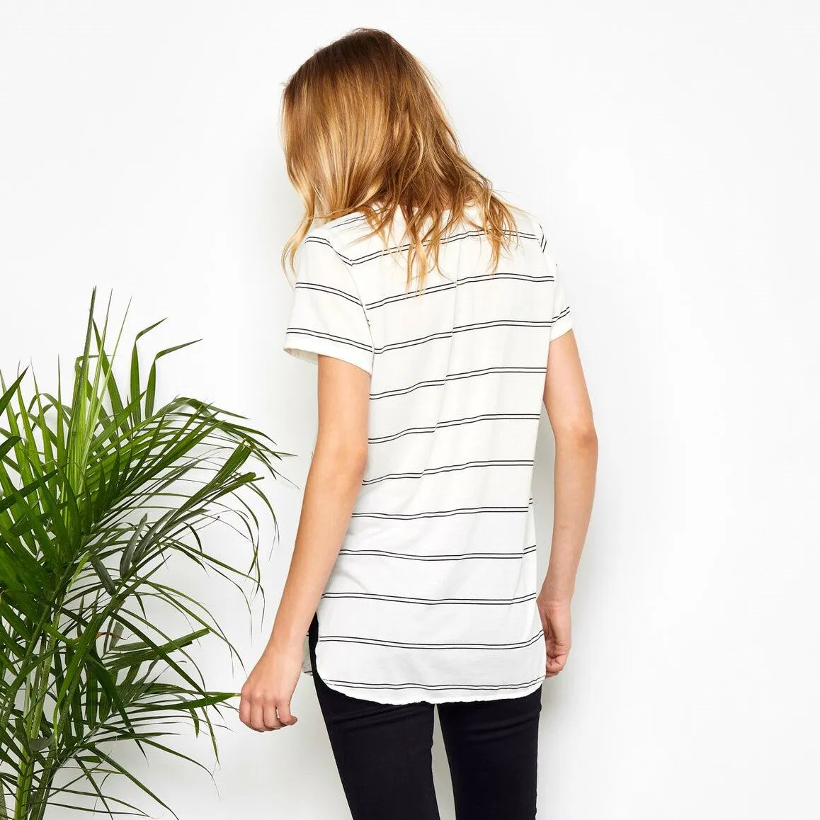 GENTLE FAWN Alabama Tee