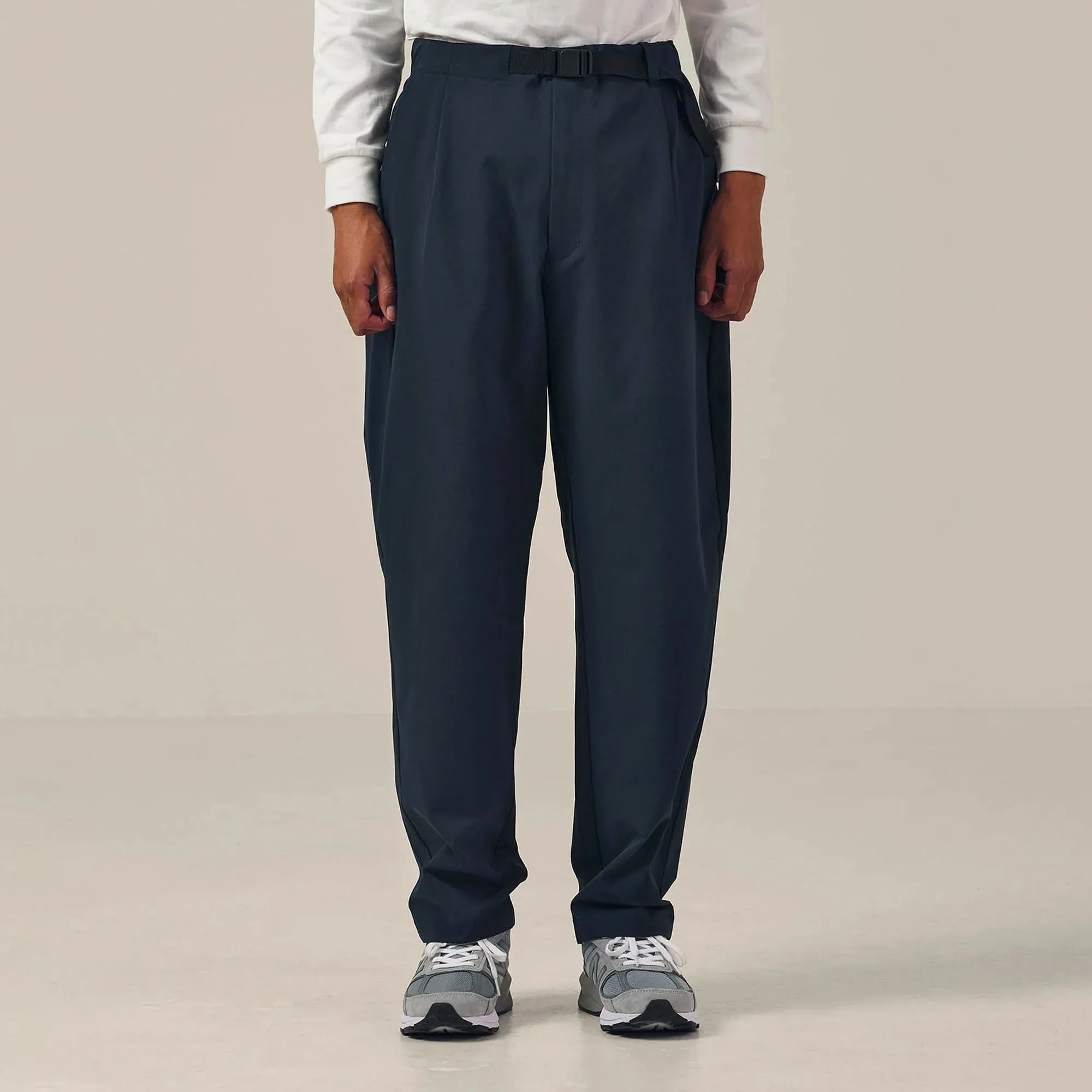 Goldwin Mens One Tuck Tapered Ankle Pants
