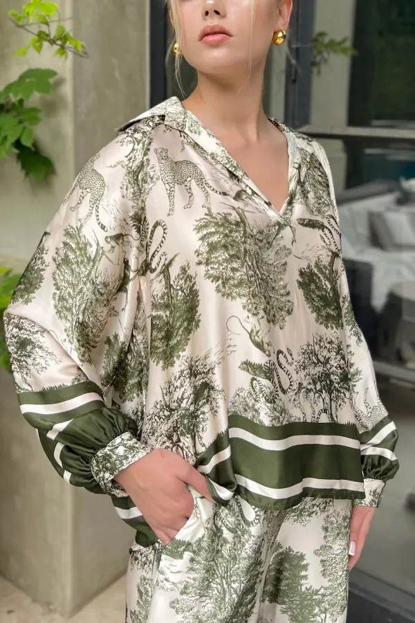 Green Jungle Print Wide-Leg Pants