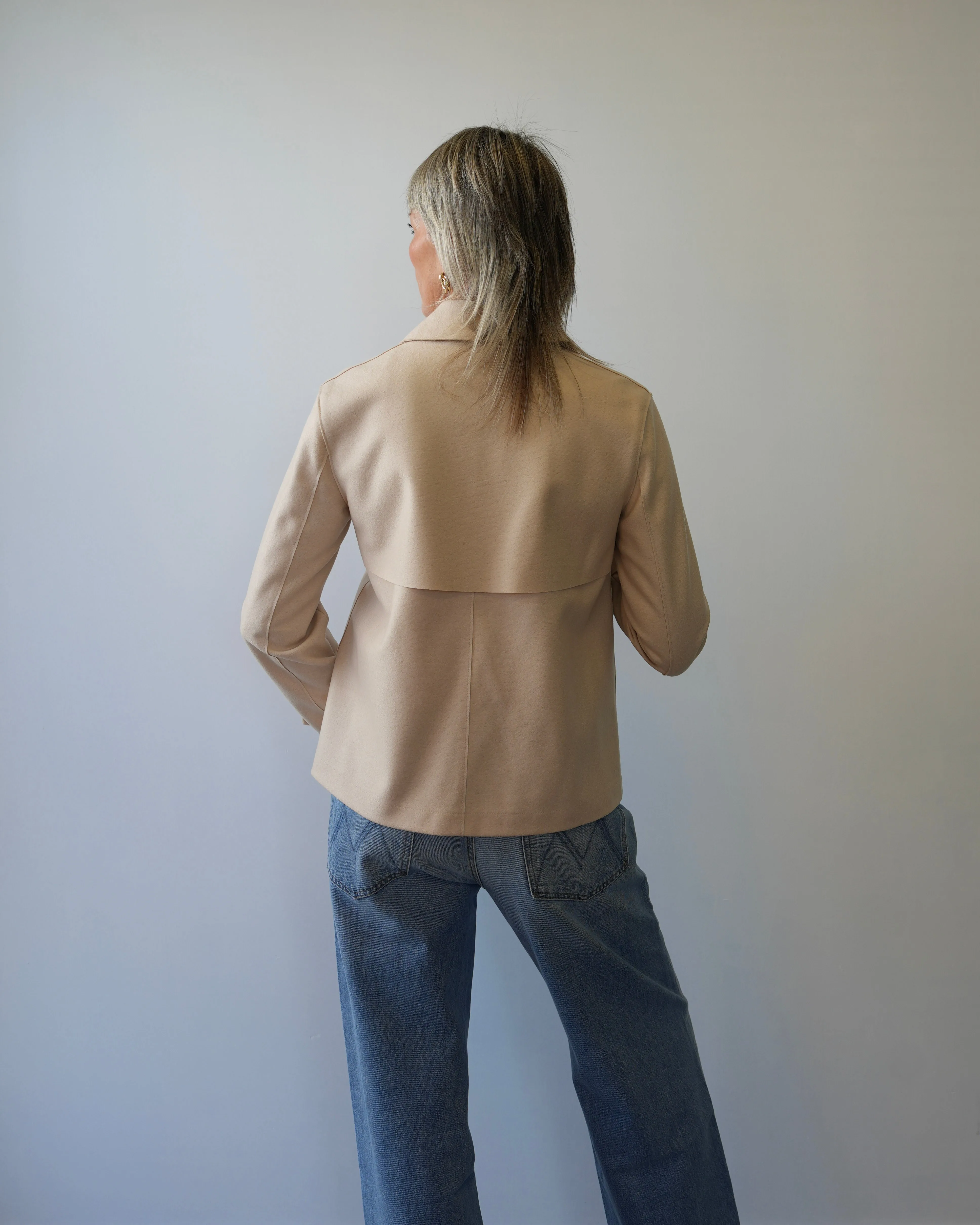 Harris Wharf London | Cropped Trench Light Pressed Wool - Cream
