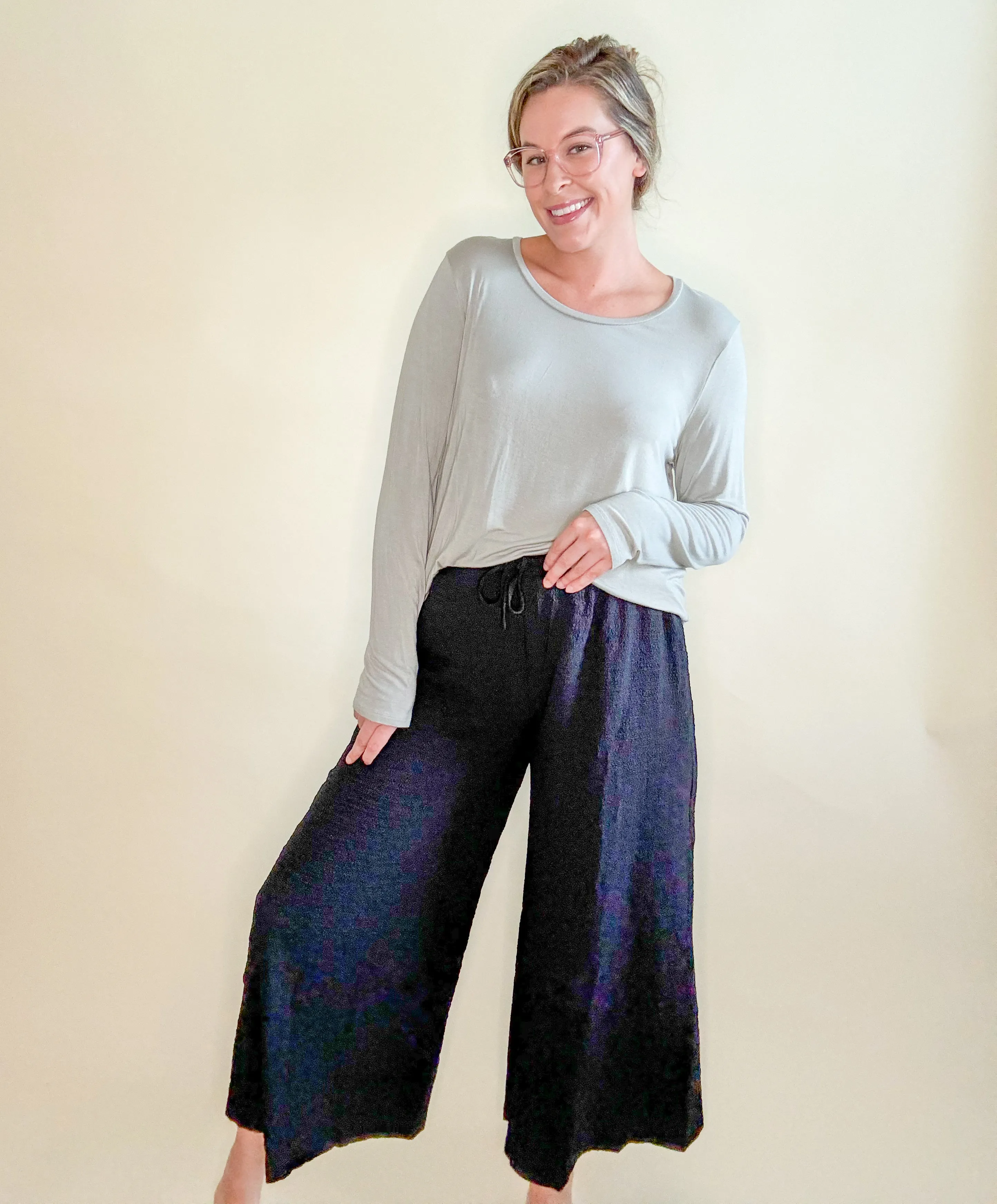 Hibiscus Wide Leg Pants