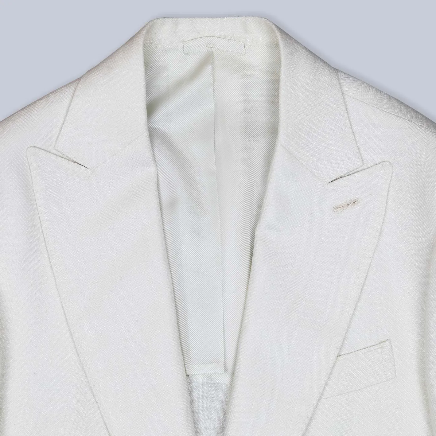 Ivory Herringbone Peak Lapel Dinner Jacket
