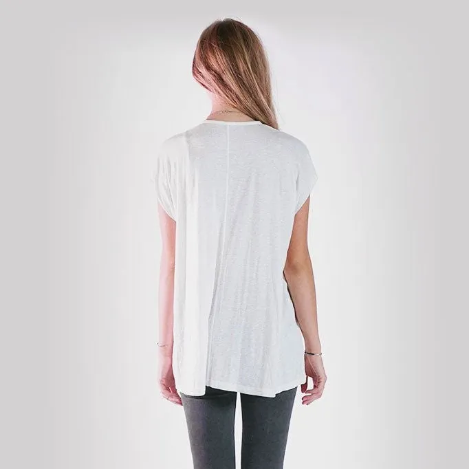 KNOT SISTERS Fiona Tee