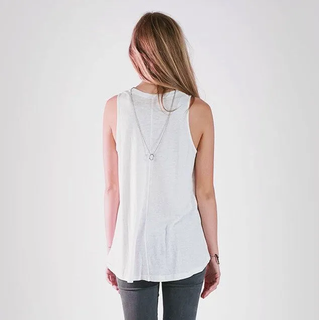 KNOT SISTERS Linda Jean Tank