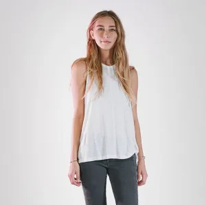 KNOT SISTERS Linda Jean Tank