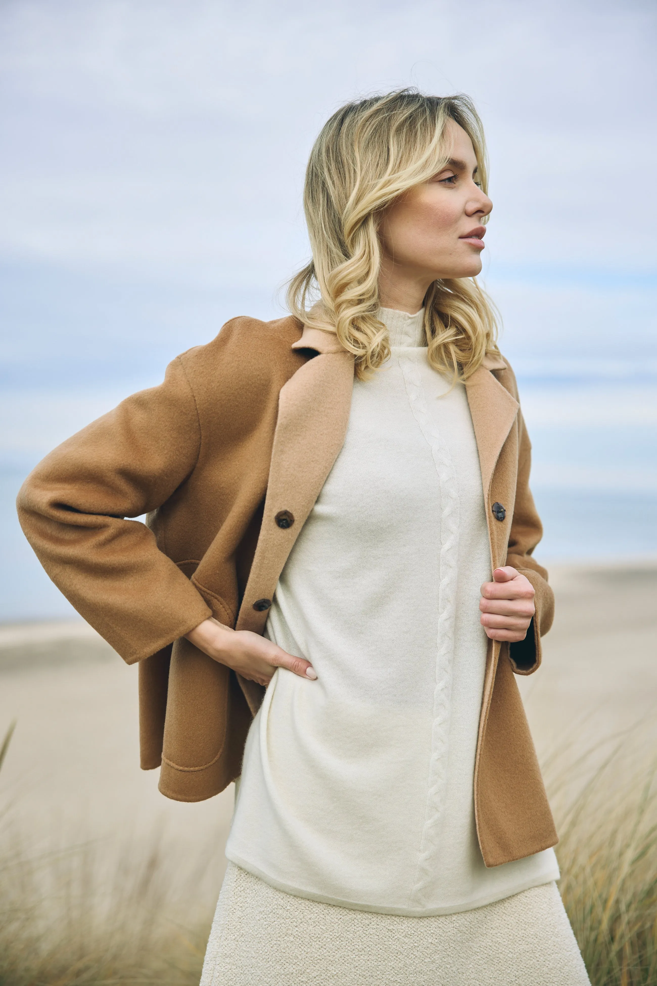 Lapel Collar Short Coat