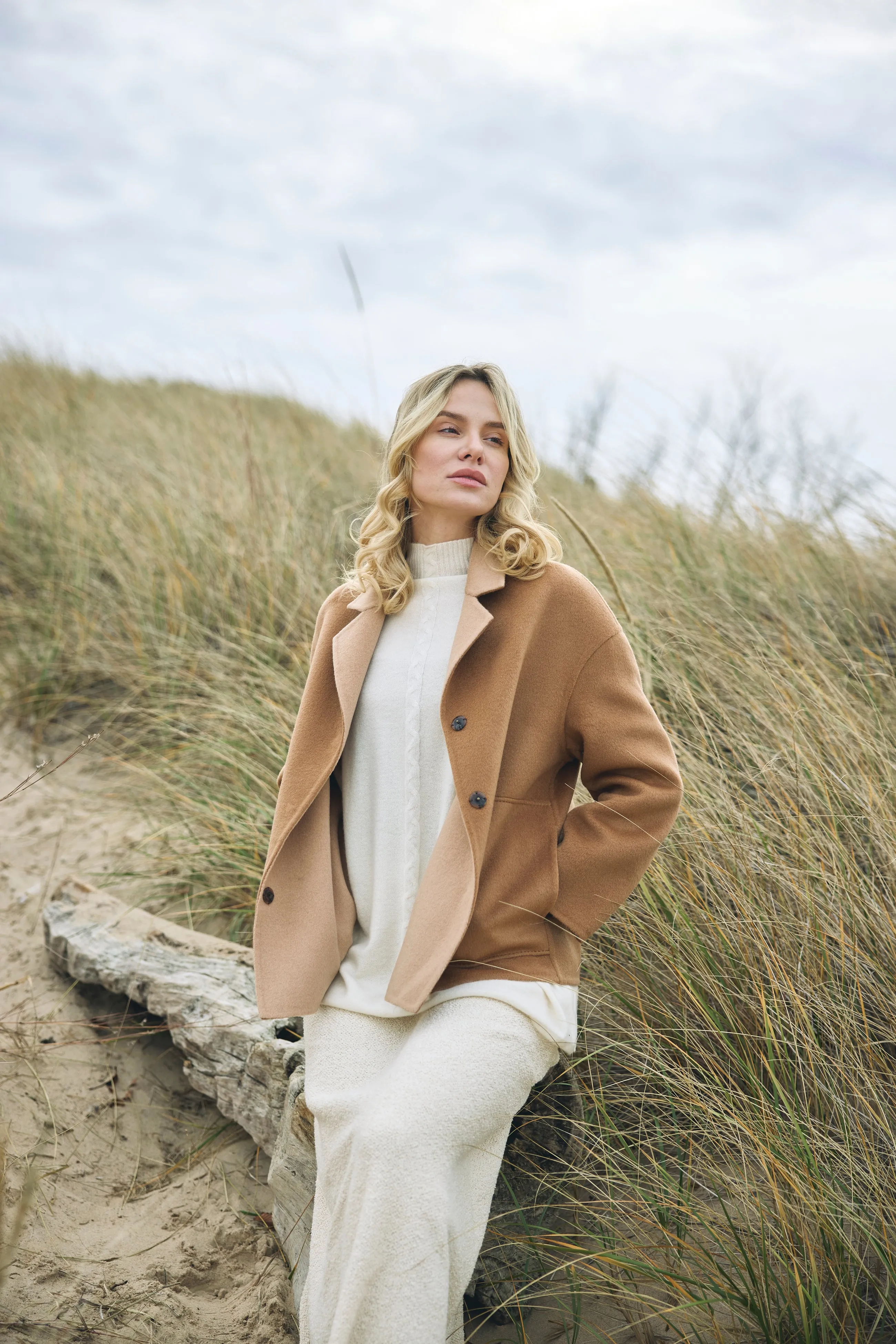 Lapel Collar Short Coat