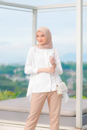Lucy Tops - Broken White