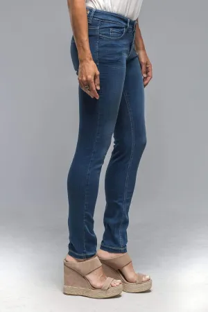 MAC Dream Skinny in Medium Blue