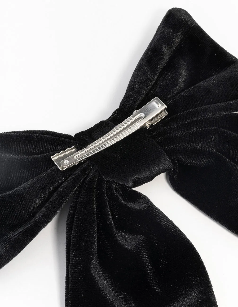Medium Relaxed Velvet Bow clip