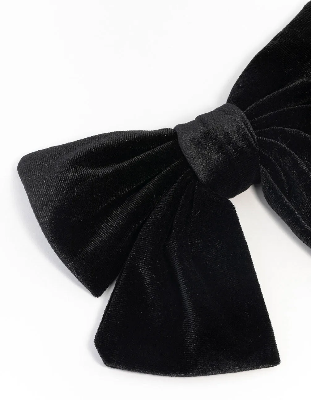 Medium Relaxed Velvet Bow clip
