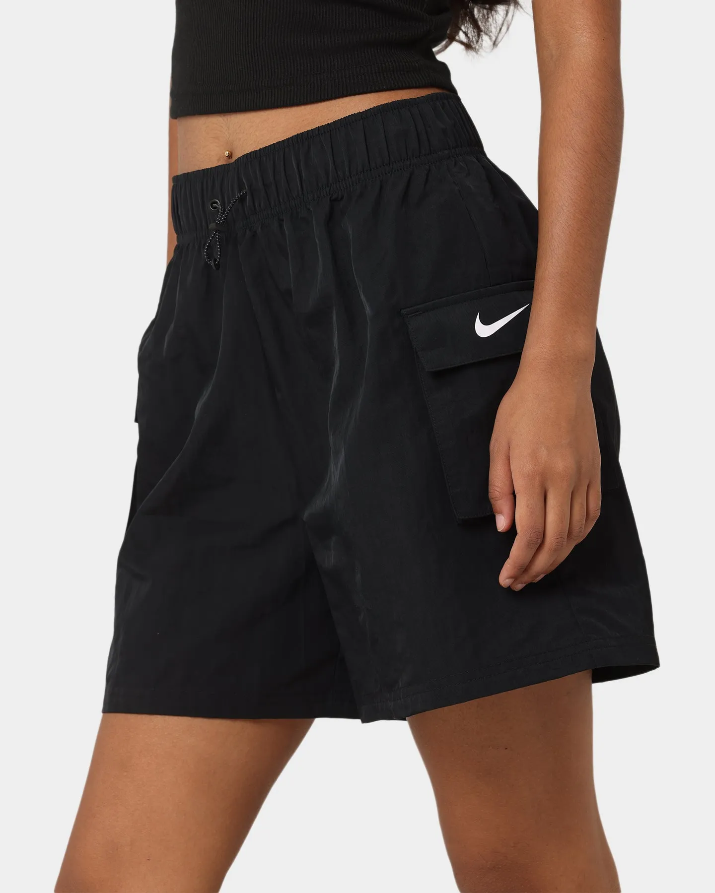Nike Women's Nike Essential Woven High-Waisted Shorts Black/White