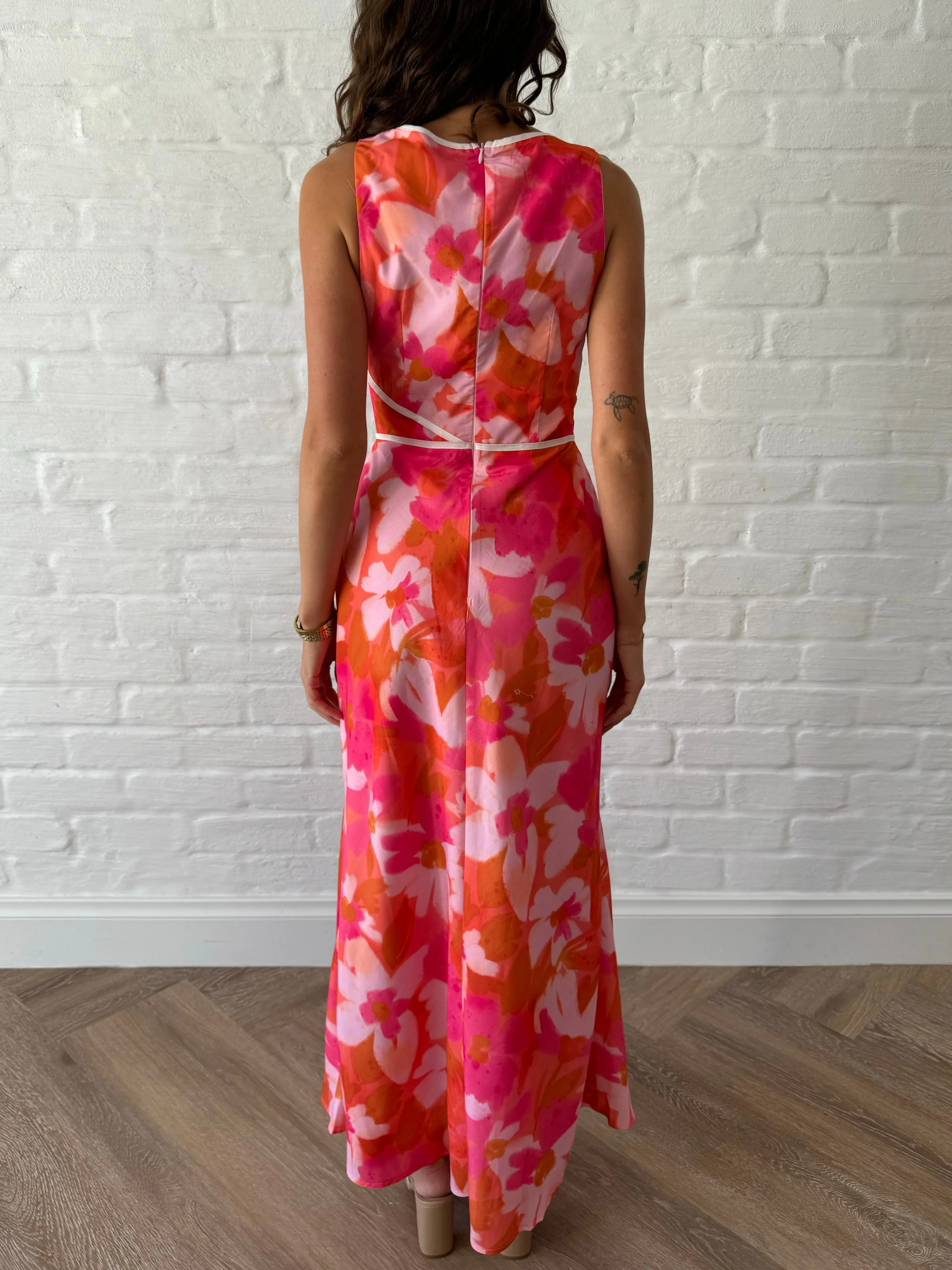 Niobe Dress / pink