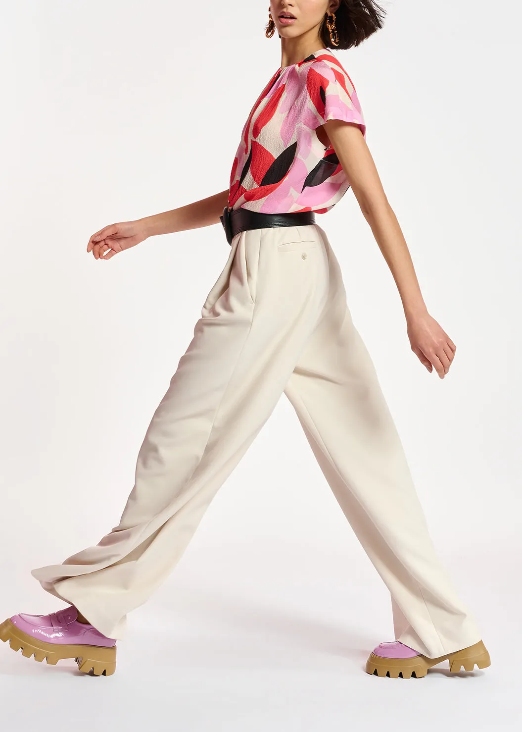 Off-white wide-leg pants
