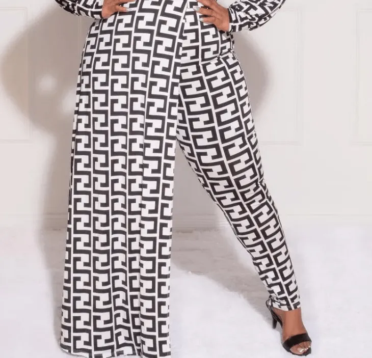 Plus Size Asymmetrical Maxi Top & Pants Set with Long Sleeves & Tapered Legs