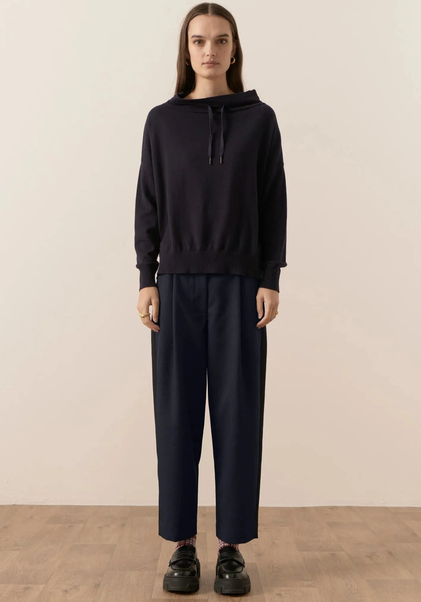 Reeve Contrast Back Pant - Ink/Black