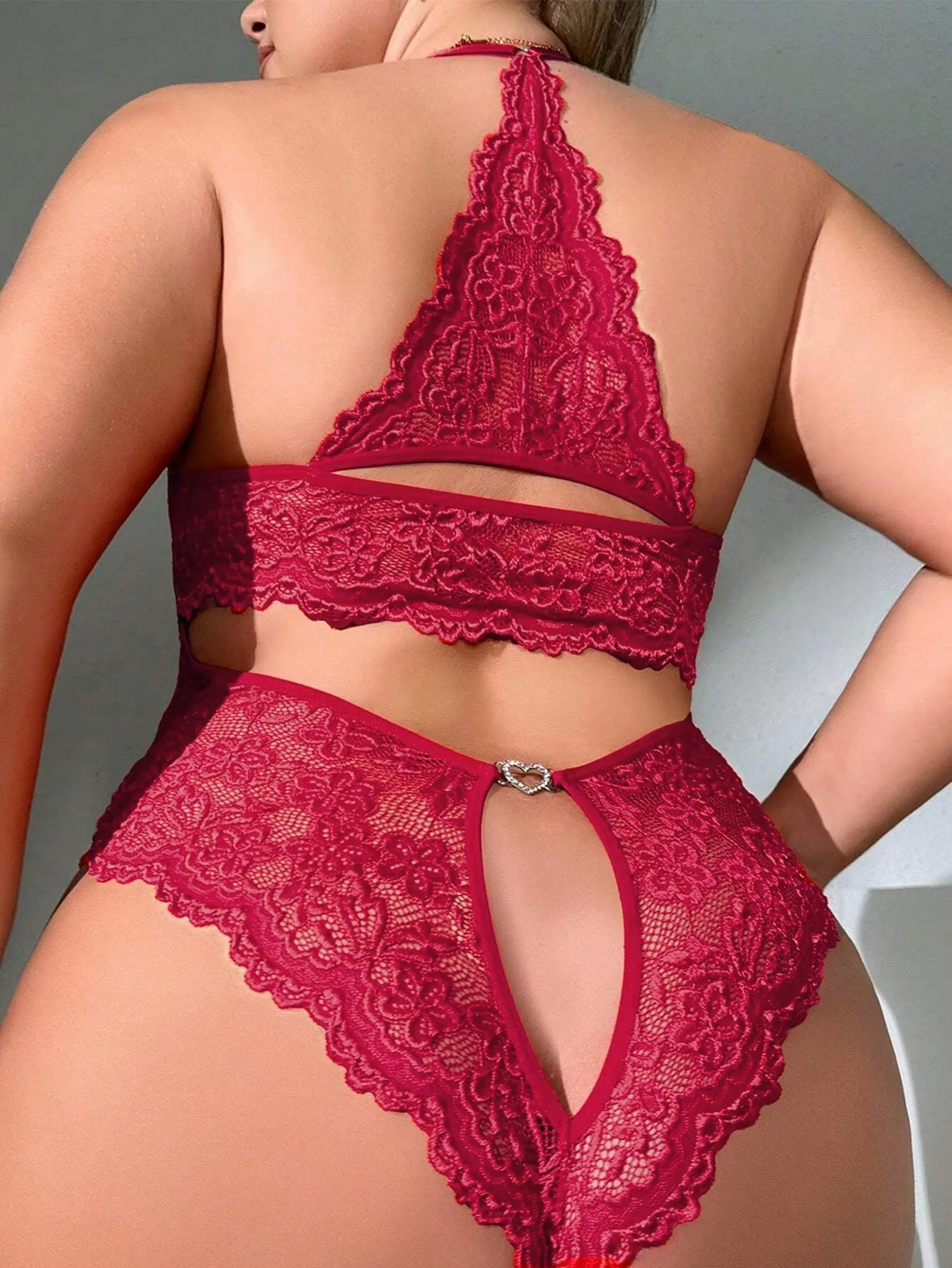 Sensual Plus Size Lace Bodysuit for Bold and Confident Styling