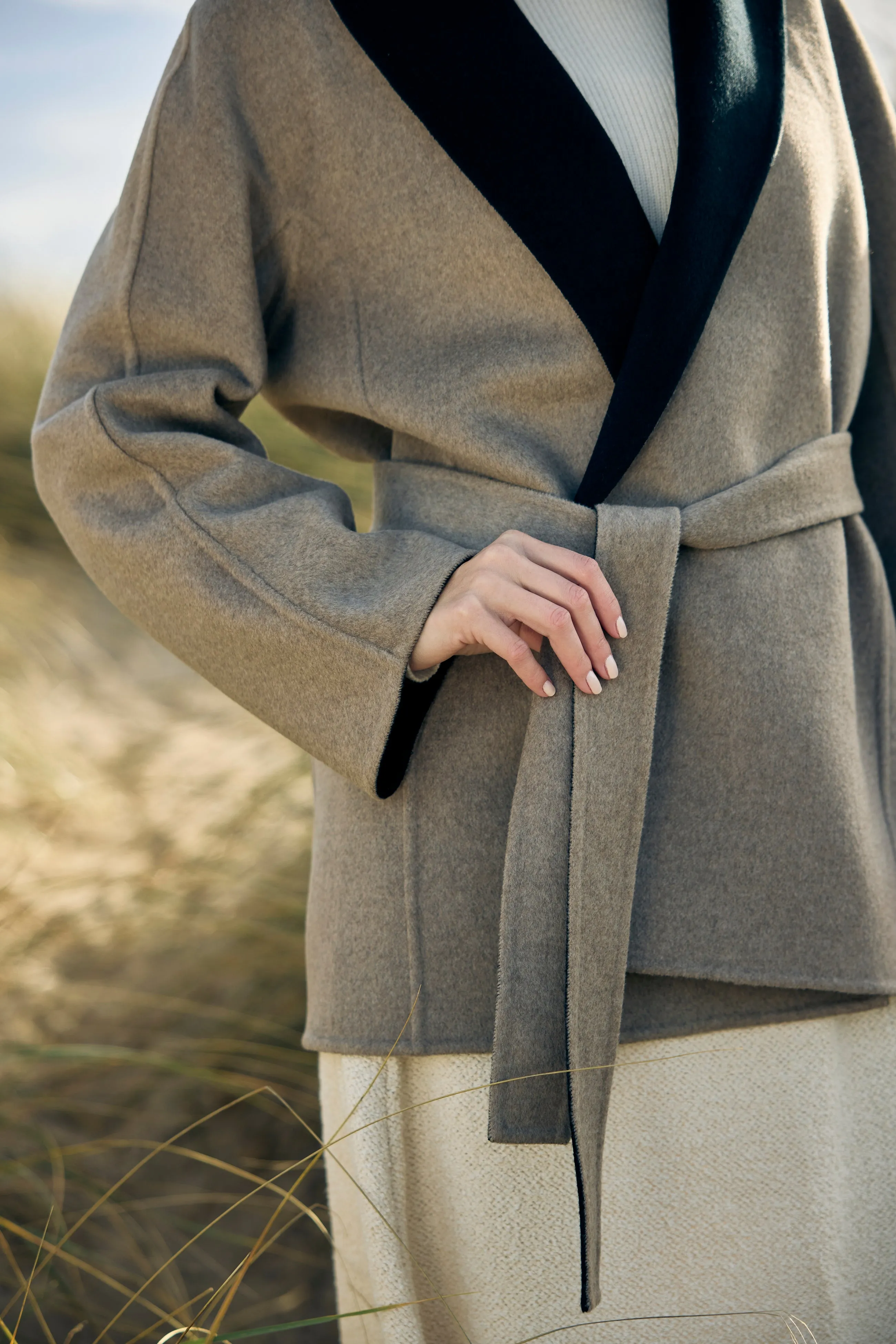 Shawl Lapel Collar Short Coat