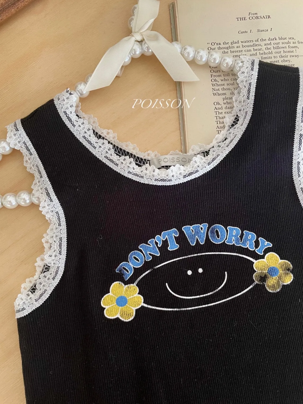 Smile tops