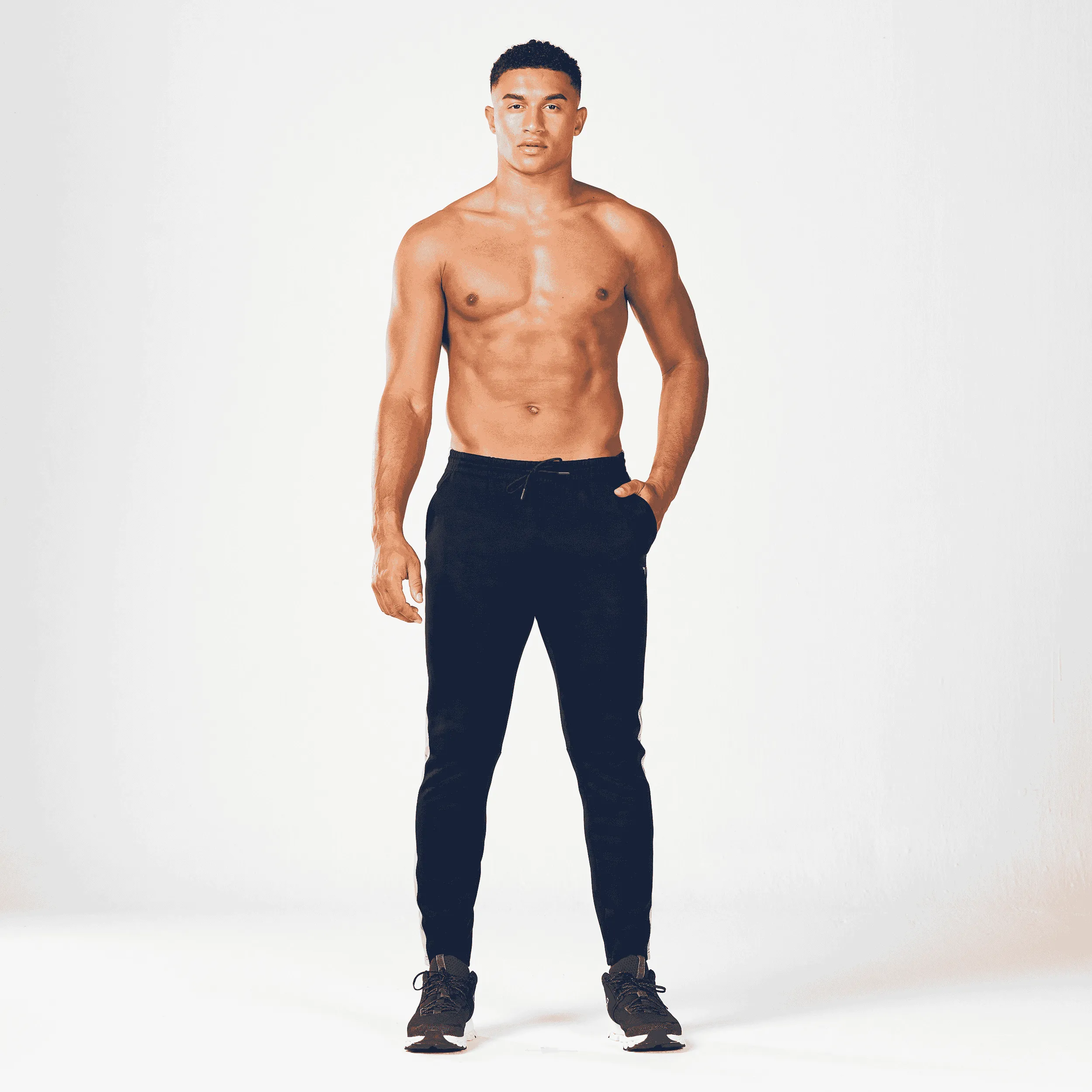 SQUATWOLF ACTIVE TAPERED PANTS