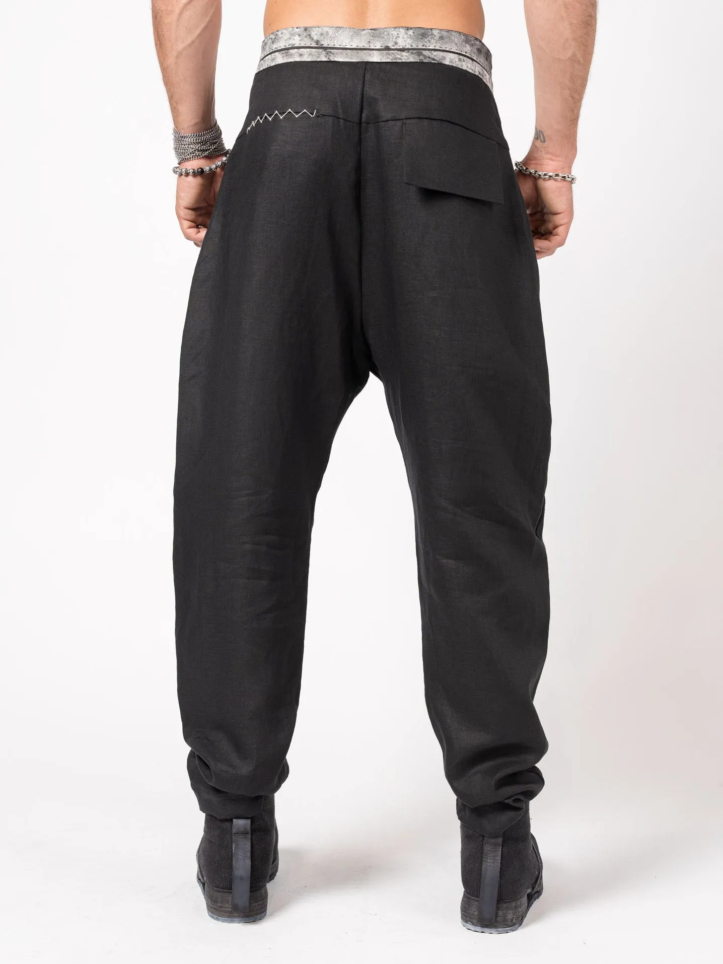 Textured Linen-Cotton Tapered Pants