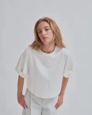 TWISTED SLEEVE TEE IN WHITE