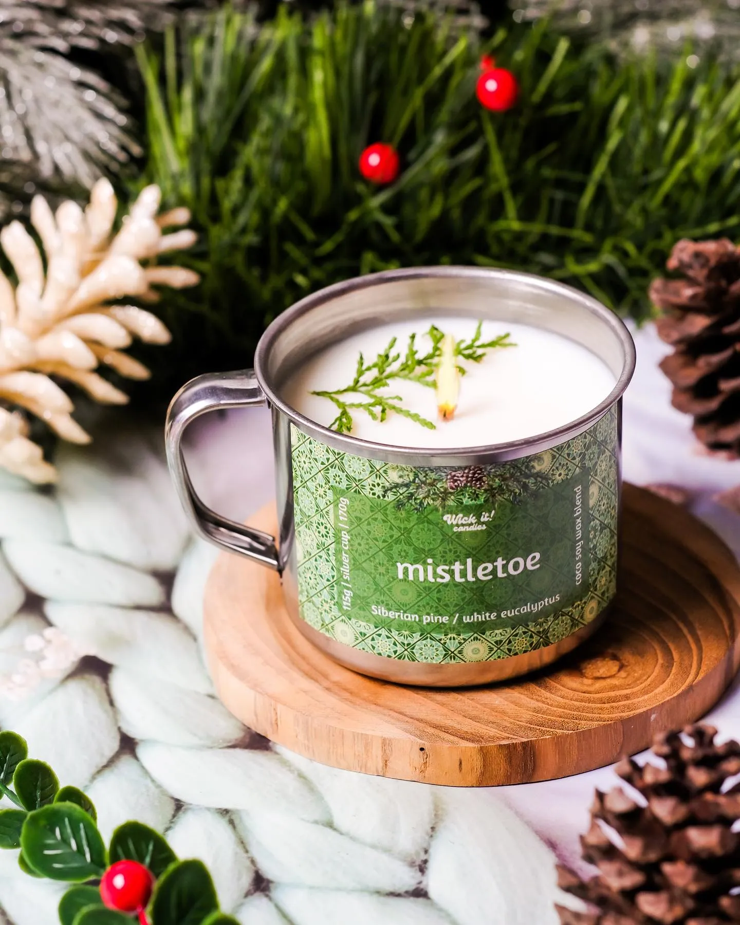 Wick It! Mistletoe (Siberian Pine/White Eucalyptus) Scented Candle