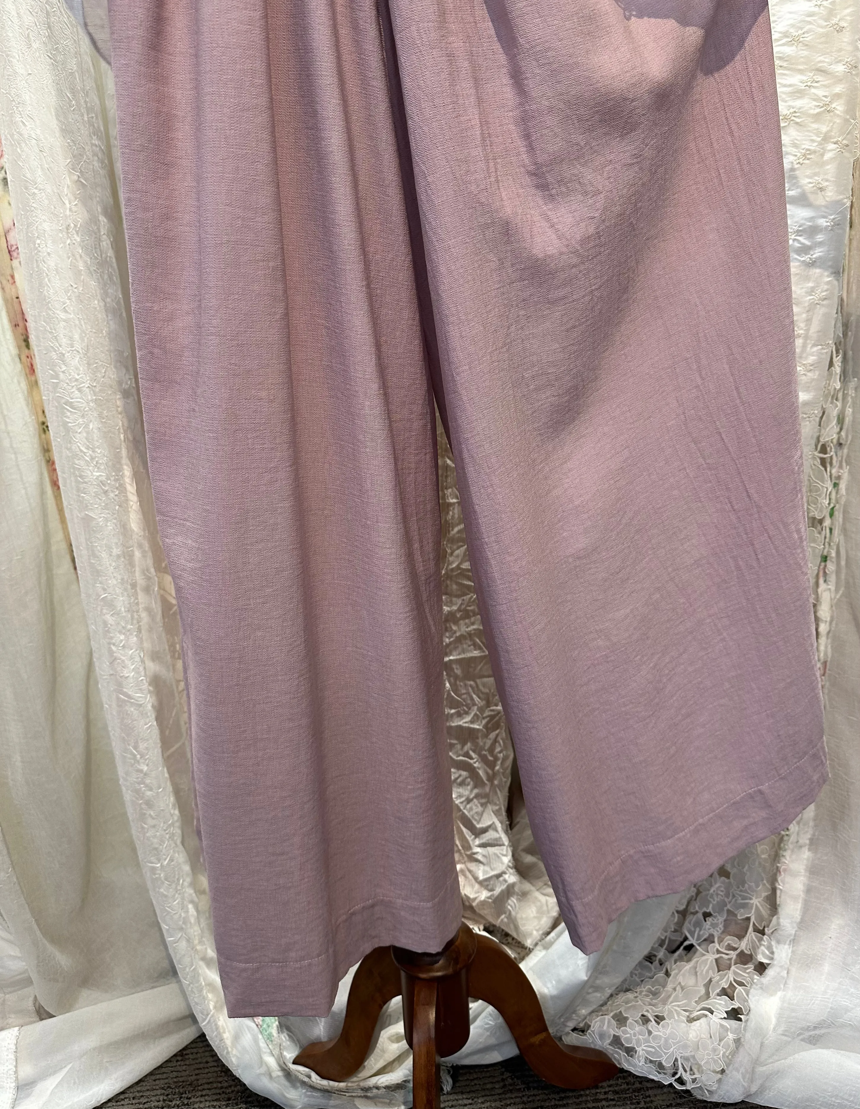 Wide leg pants