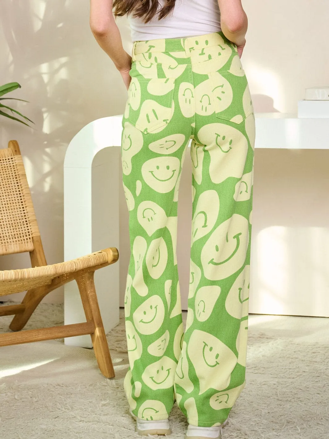 WOMEN'S BUTTON CLOSURE GRAPHIC COLORBLOCK WIDE LEG DENIM PANTS