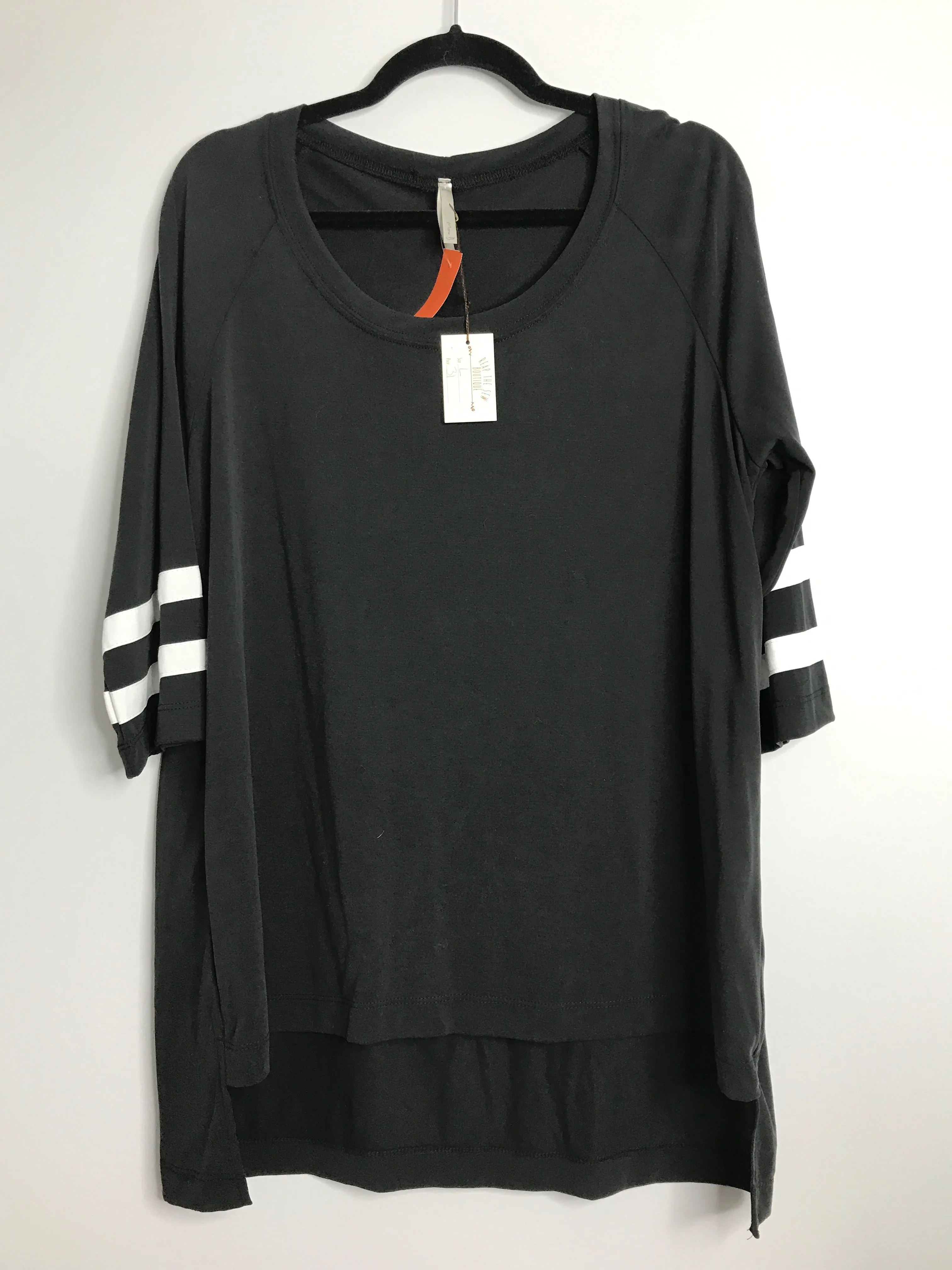 Womens Size Lg Misses Black Mona B NWT Tops