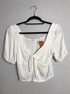 Womens Size Med Misses White Altar'd State Tops